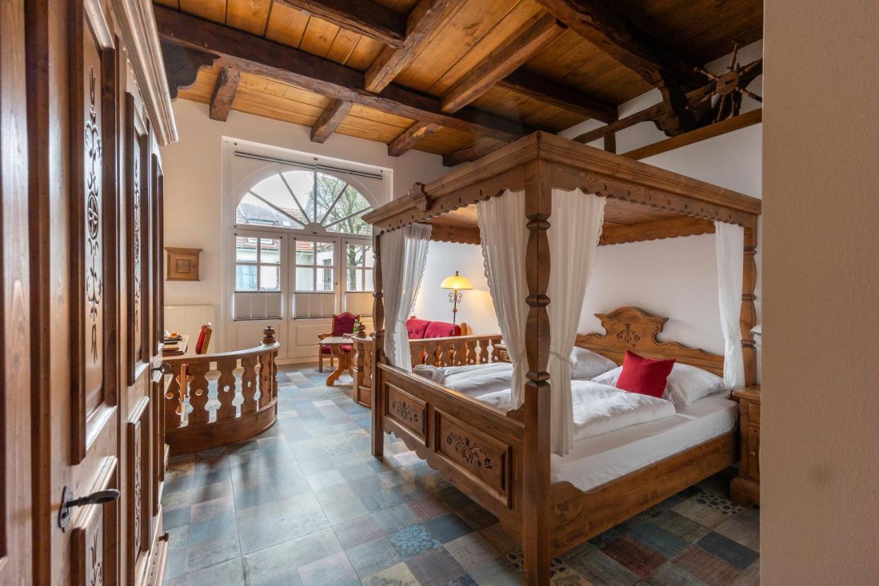 Landhotel Der Buchenhof باد ايسن المظهر الخارجي الصورة