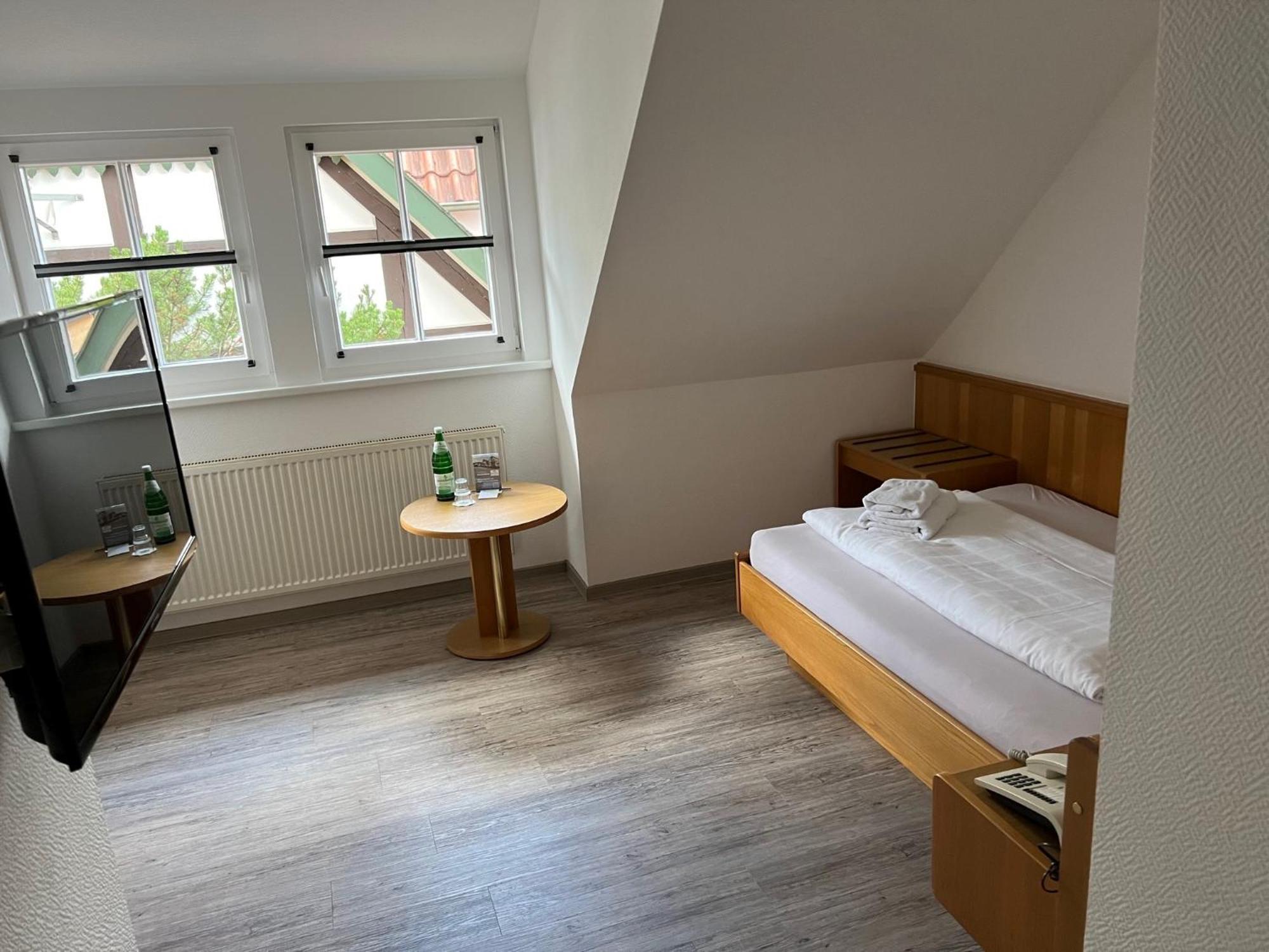 Landhotel Der Buchenhof باد ايسن المظهر الخارجي الصورة