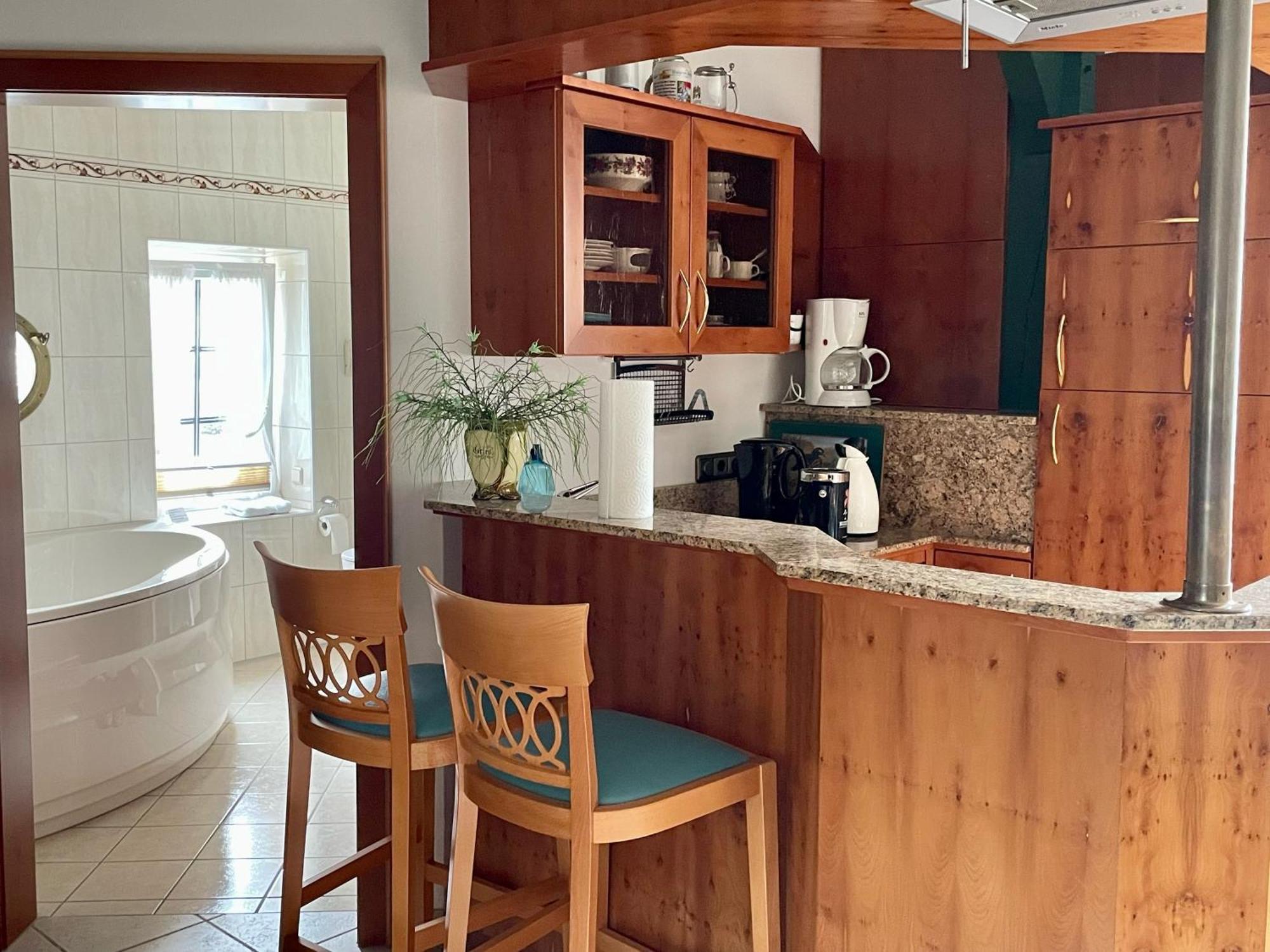 Landhotel Der Buchenhof باد ايسن المظهر الخارجي الصورة
